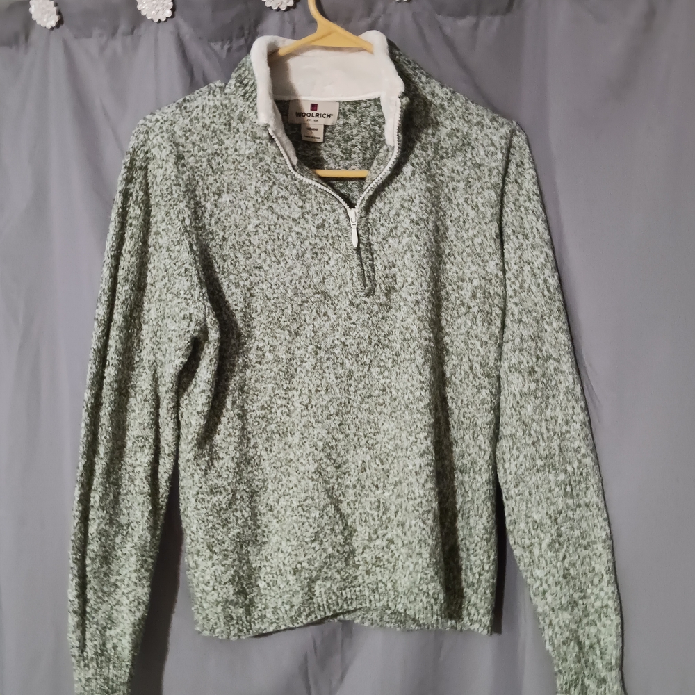 Woolrich Women's Zip-Up Sweater in Green and White